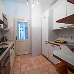 Bright And Modern 1bdr In The Center * Sarajevo