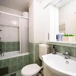 Bright And Modern 1bdr In The Center Apartmán