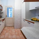 Bright And Modern 1bdr In The Center Sarajevo