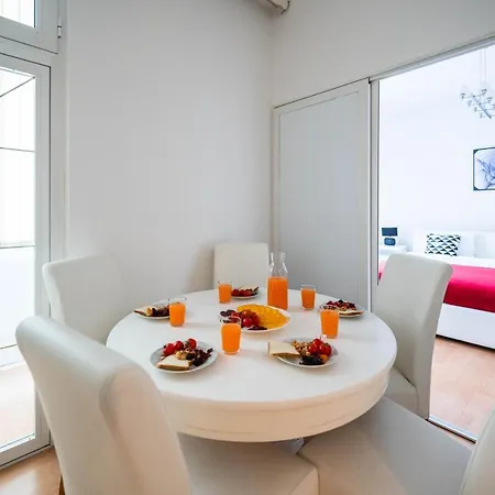Bright And Modern 1bdr In The Center Apartamento