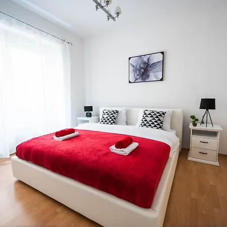 Bright And Modern 1bdr In The Center * Sarajevo